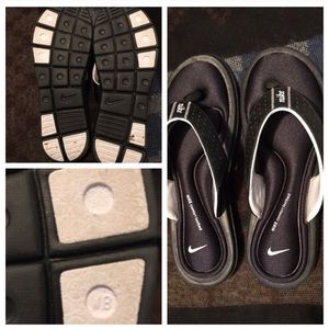 Nike Thong Slip-On Shoes